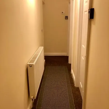 Apartment 619 Muller Road Bristol
