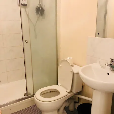 619 Muller Road Apartment Bristol
