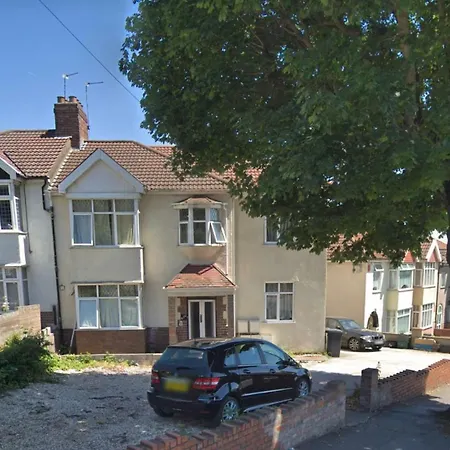 619 Muller Road Bristol